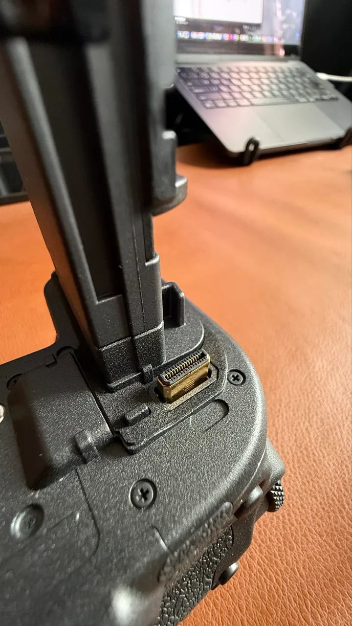 Grip Canon BG- R20 - Foto 3