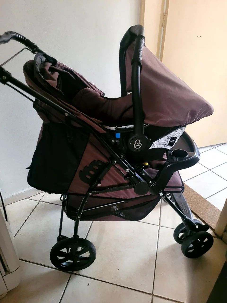 Carrinho de bebê + bebê conforto Travel system - Galzerano - Foto 2