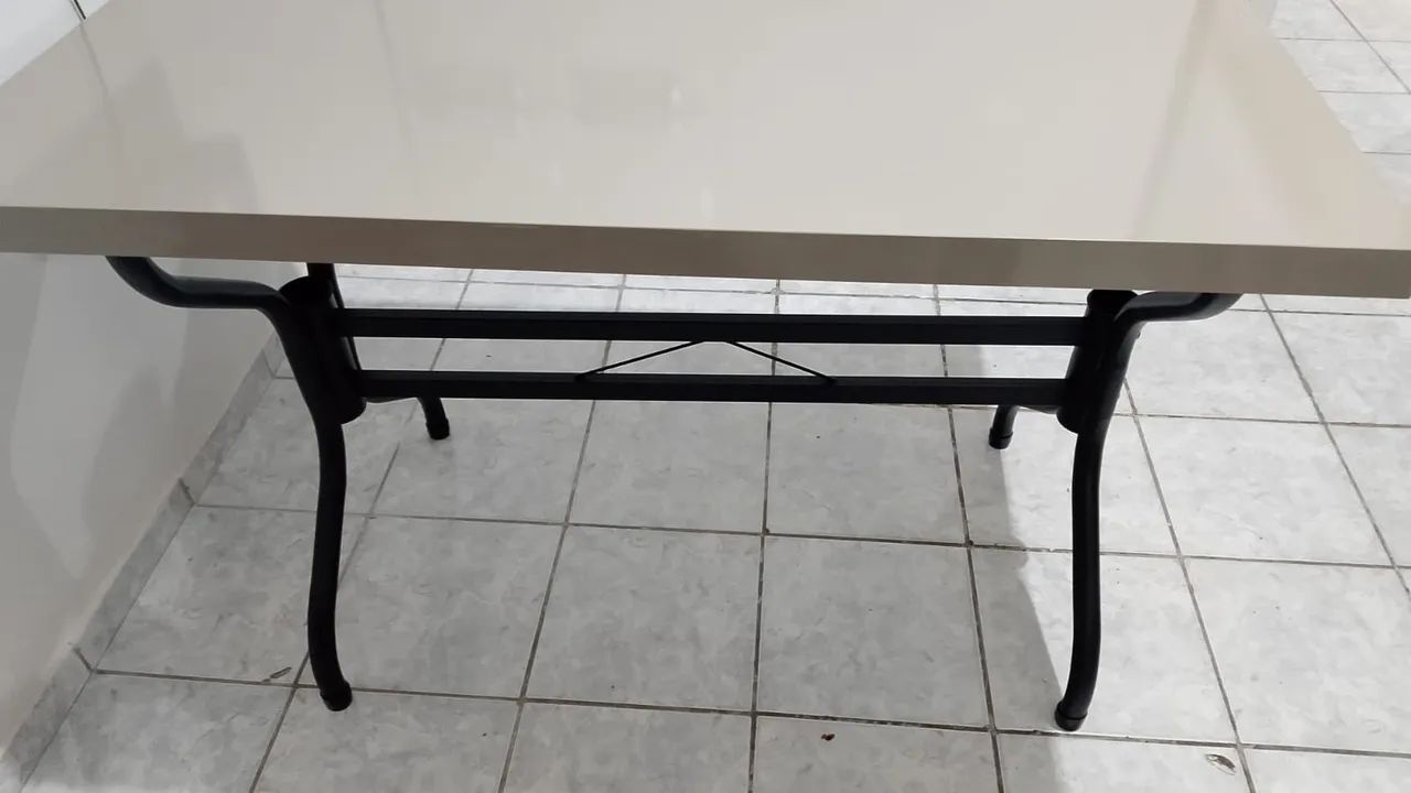Mesa boa e linda - Foto 3