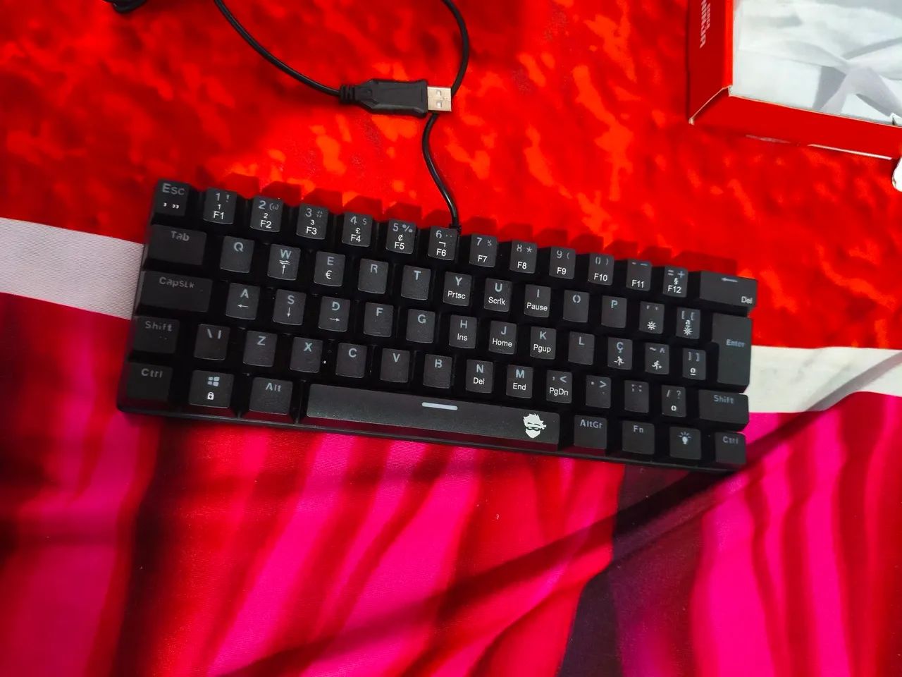 TECLADO 60% GAMER