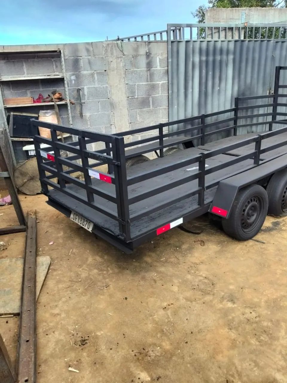 Reboque 410x2 barato 9.800
