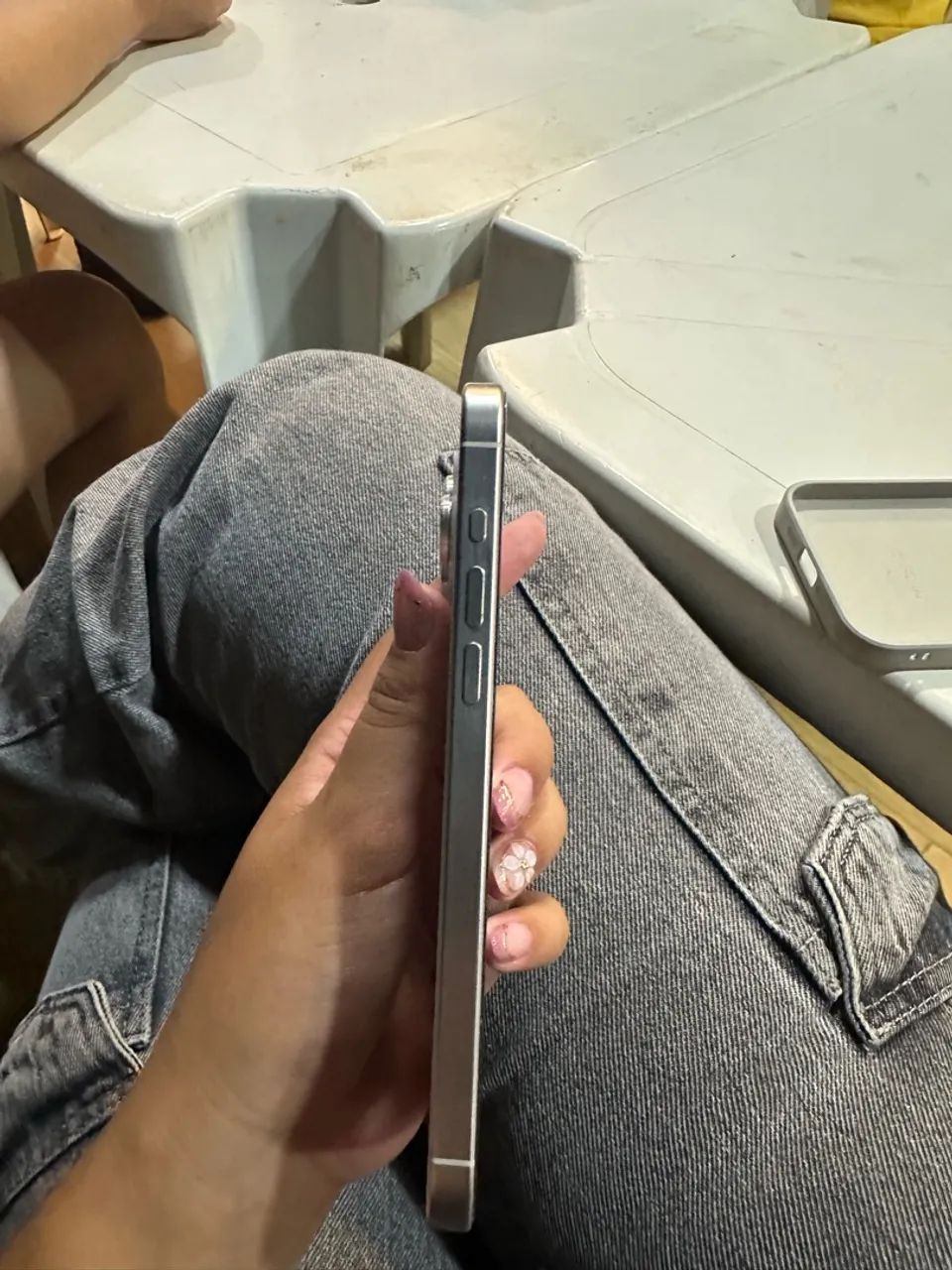 iPhone 15 pro Max - Foto 2