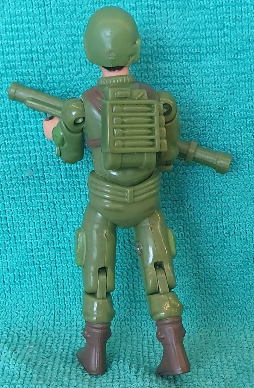 Boneco Comandos em Ação - Bazuqueiro - Foto 4