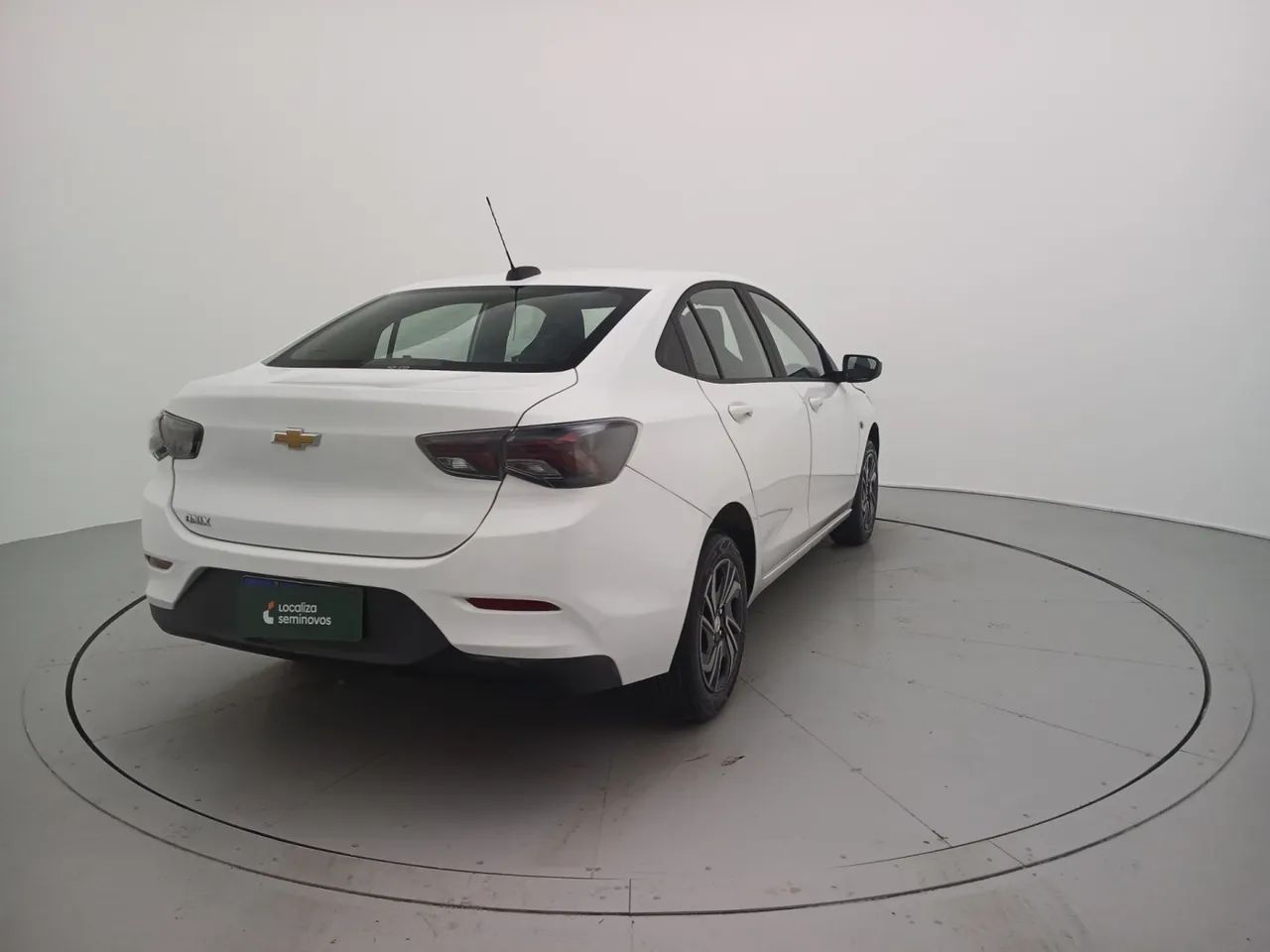 Chevrolet Onix Activ 1.4 8V Flex Aut. 4P, foto 5 de 18