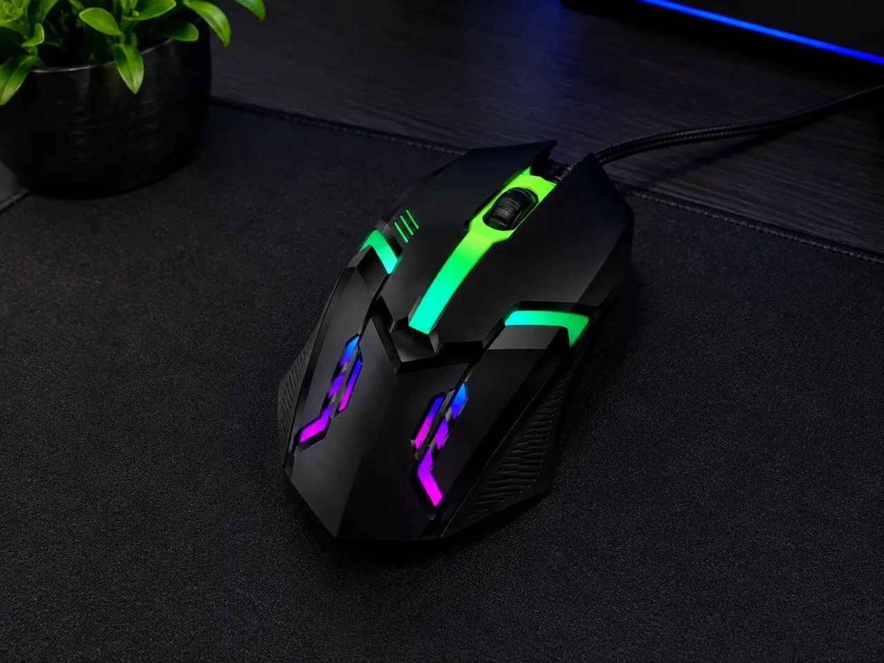 Mouse Gamer com Iluminação RGB, Sensor Óptico e Design Ergonômico