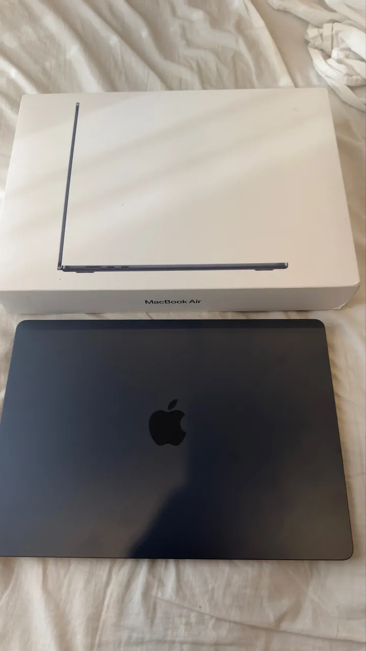 Apple Mac Book air M4 13インチ 512GB シルバー MacBook Air M4 13,6