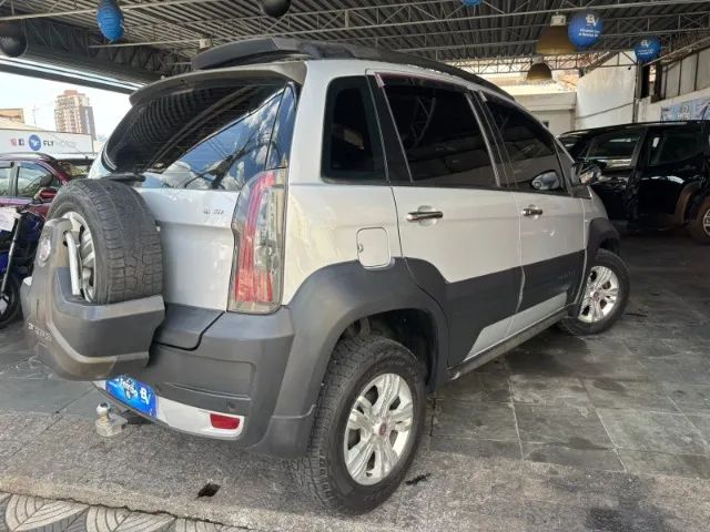 Fiat Idea Adv./ Adv.lock.dualogic 1.8 Flex 5P 2012 - Foto 5