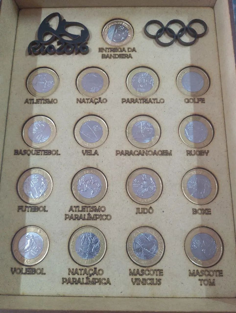 Moedas e Cédulas Antigas.numismática, vintage 