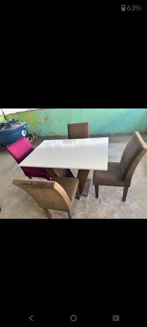 Mesa 4 cadeiras 