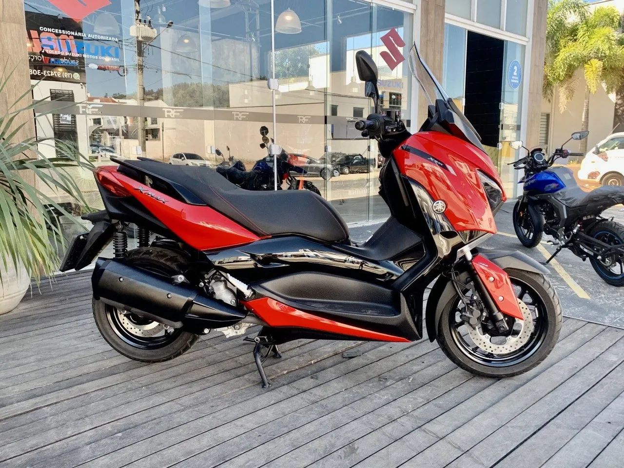 Yamaha Xmax 250 abs 2024 - Foto 3