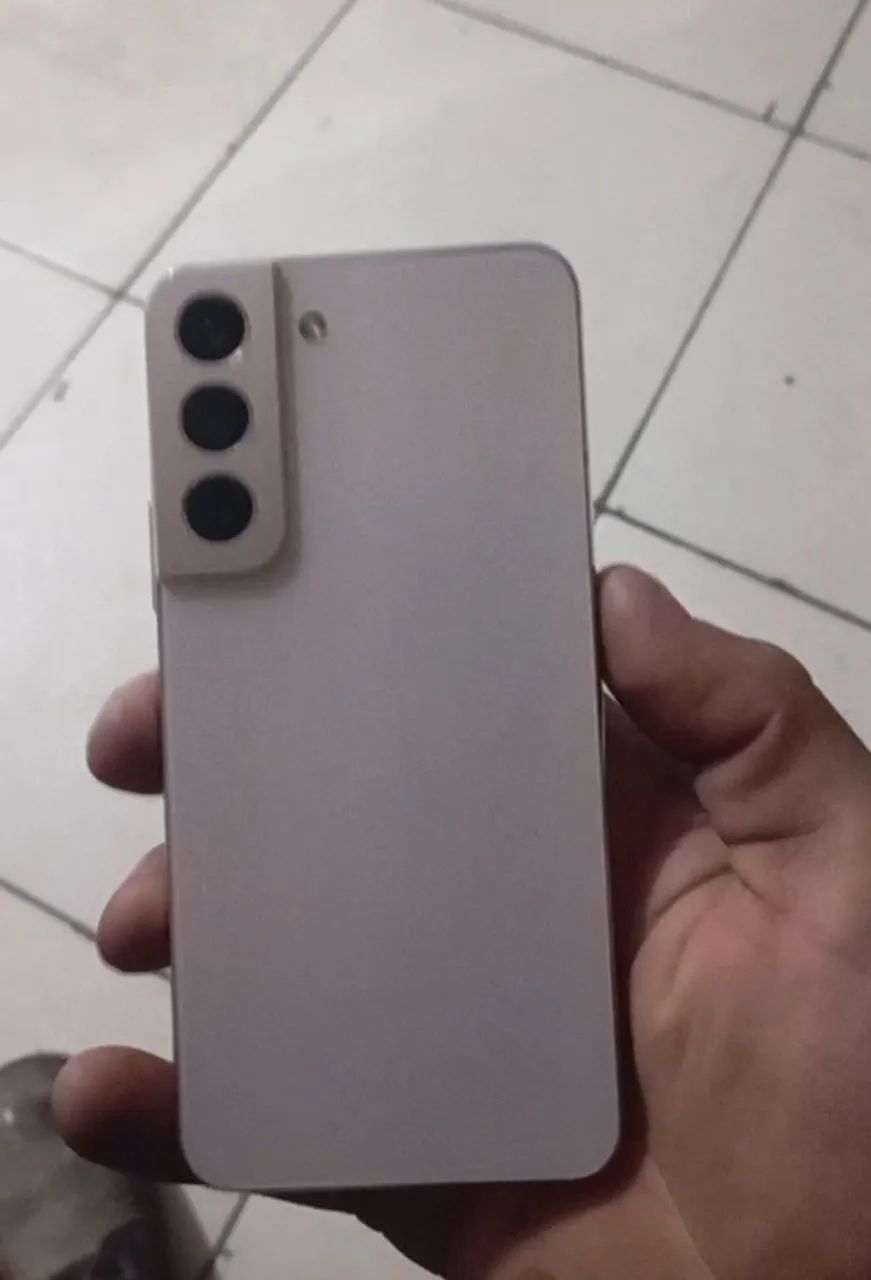 Samsung Galaxy S22 