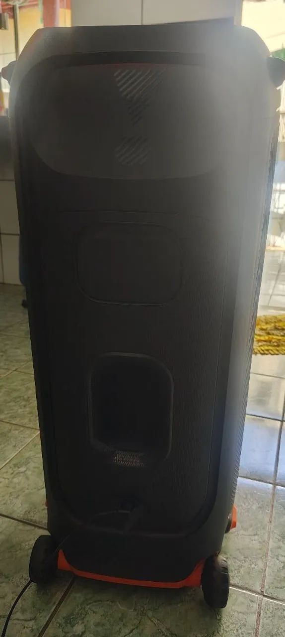 Caixa JBl Partybox 710 - Foto 5