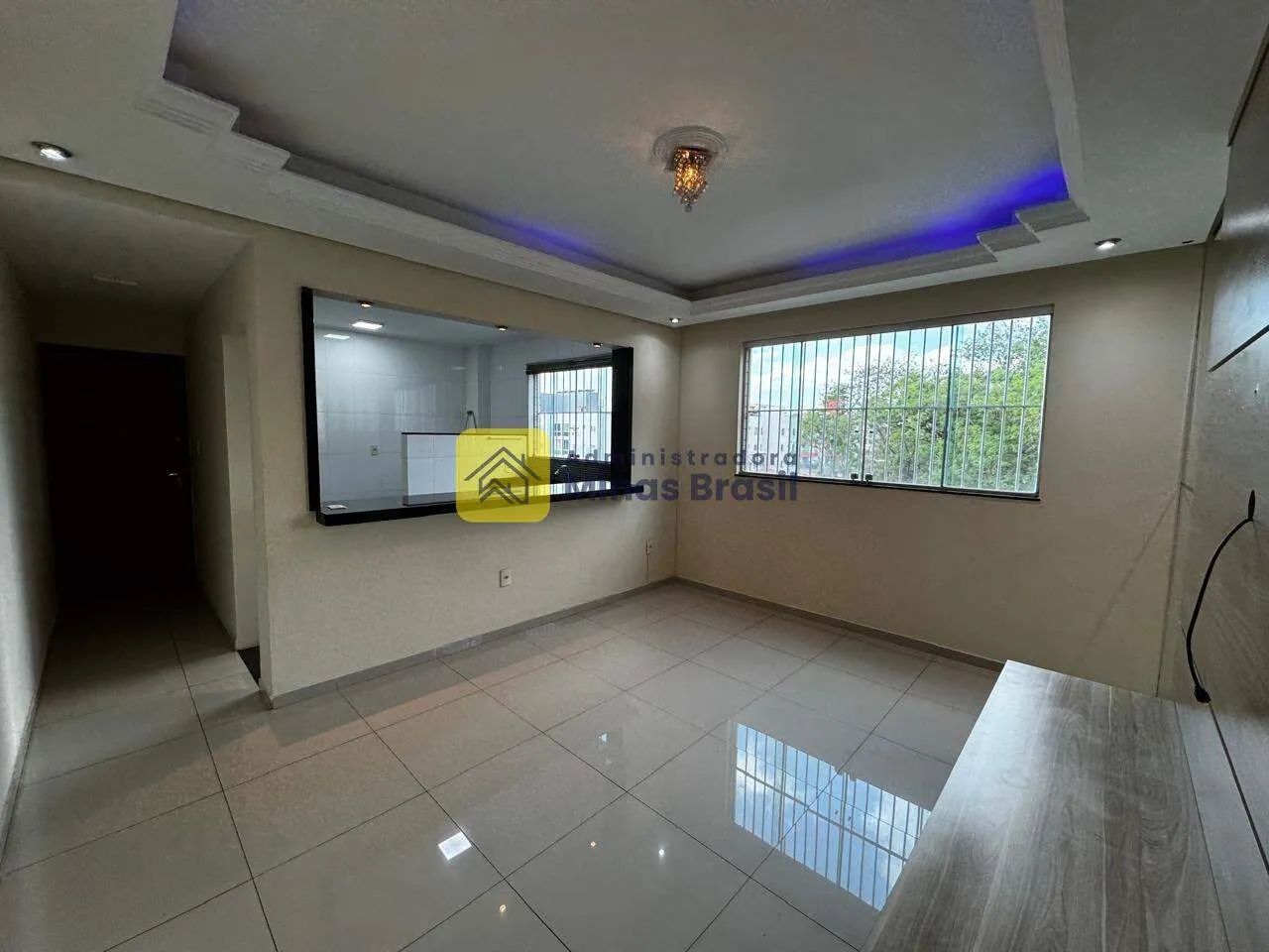 Excelente apartamento com 02 quartos e 02 vagas de estacionamento - Foto 3