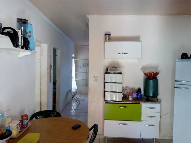 Oportunidade! Casa com 2Qts. "Condomínio Fechado no IAPI" - Foto 9