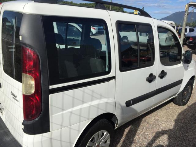 Doblo ESSENCE 1.8 Flex 16V 5p - Foto 3