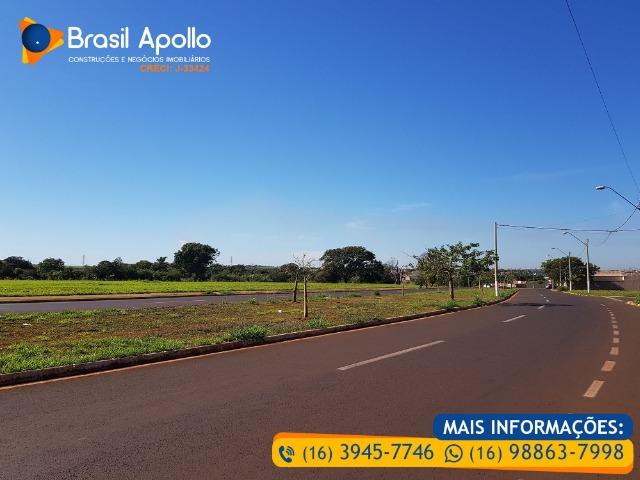 Terrenos de Esquina no Vila Sicília em Cruz das Posses, próx. Praça Central