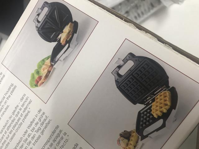Máquina de waffle e sanduíche Ariette Disney - Foto 6