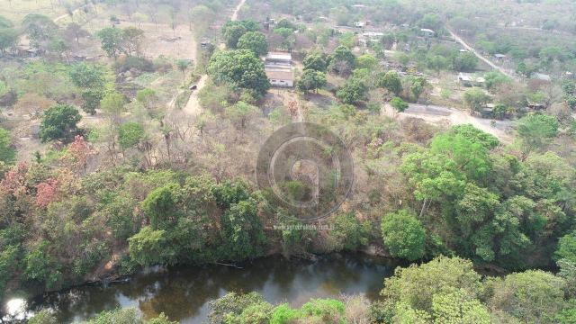 Chácara 13 km de cuiabá beira do rio coxipó - Foto 13