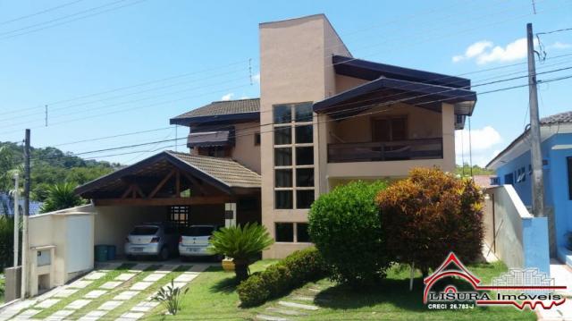 Linda casa no condominio jd coleginho jacareí sp 5 dormitórios