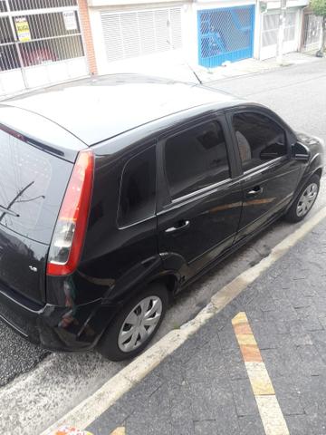 Ford Fiesta hatch class 1.6 - Foto 5