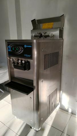 Máquina de sorvete Italianinha Hiper com bomba - Foto 2