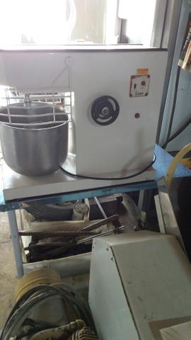 Batedeira profissional marca lieme 12 litros e garantia - Foto 4
