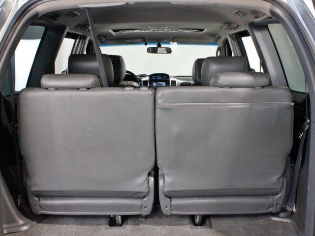 Land Cruiser Prado 3.0 4x4 TB Diesel Aut D TETO - Foto 8