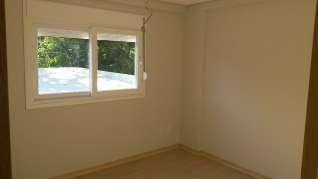 Lindo Apartamento com Varanda e Churrasqueira - Foto 7