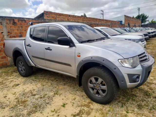 Mitsubishi l200 outdoor 2017 3.2 4x4 cd 16v turbo intercooler diesel 4p manual - Foto 2