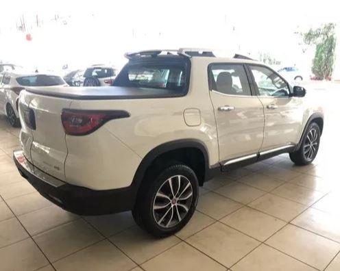 Fiat Toro Volcano 2.0 Diesel 4x4 AT9 20/20 itens de série 0km IPVA 2020 pago - Foto 2