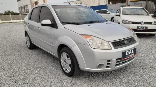 Fiesta Sedan 1.0 8V Flex 4p