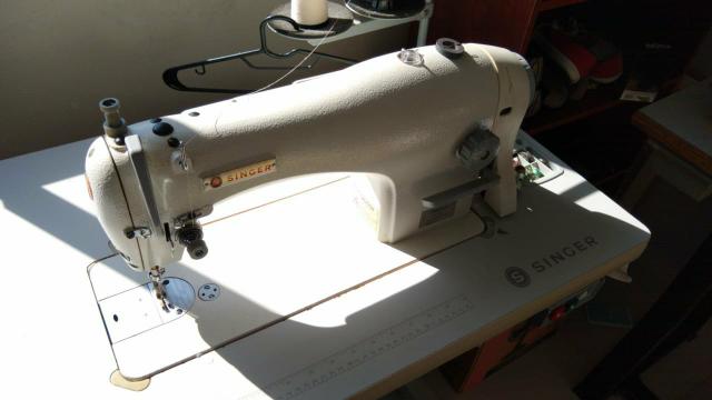 Máquina de costura e overloque - Foto 3