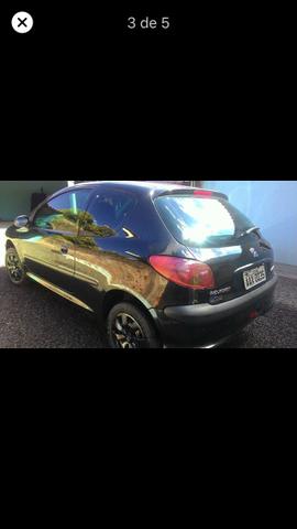 Vende-se ou troca peugeot 206 - Foto 2