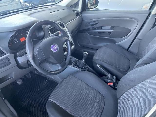 Fiat Punto Attractive 1.4 - Foto 5