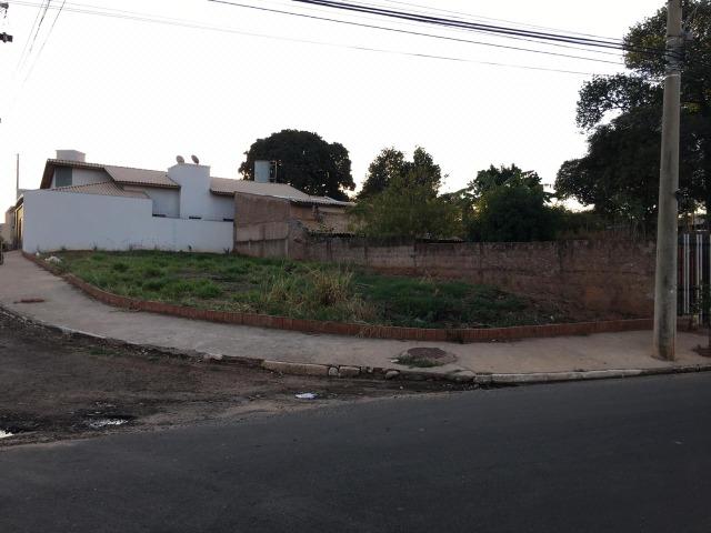 Vendo ou troco (veículos, gado) terreno Esquina em Jales - Comercial - Salustiano Pupim - Foto 2