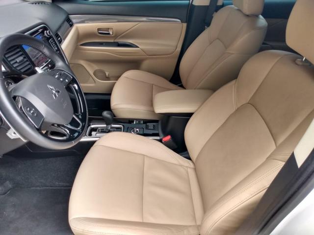 OUTLANDER 2018/2019 2.2 MIVEC DI-D DIESEL HPE-S AWD AUTOMÁTICO - Foto 7