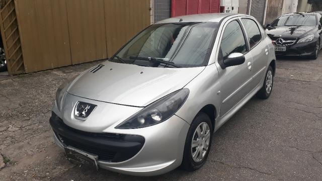 Peugeot 207 Xr 1.4 Flex 5p - Completo - Foto 16