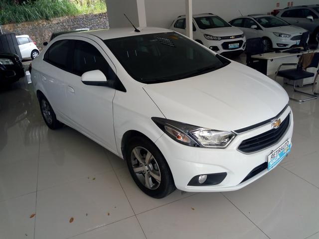 Procurar Anderson - Prisma ltz 1.4 manual 16/17 branco so 34.637km - confira - - Foto 4