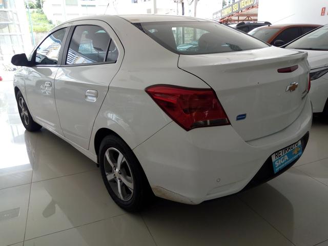 Procurar Anderson - Prisma ltz 1.4 manual 16/17 branco so 34.637km - confira - - Foto 2