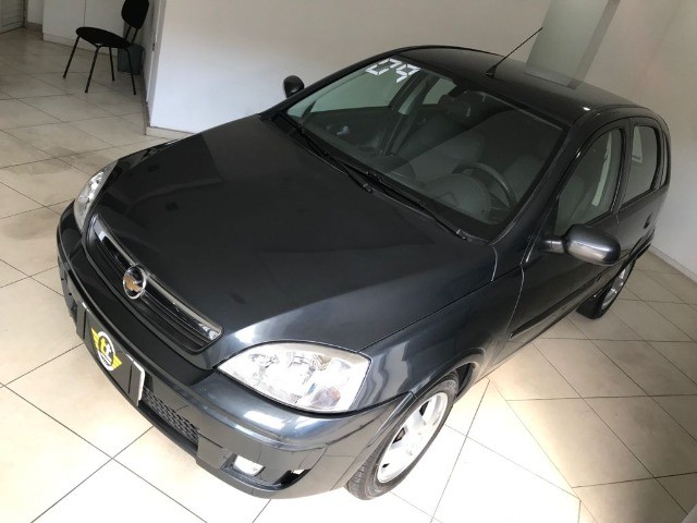 CORSA PREMIUM 1.4 FLEX IMPERDÍVEL
