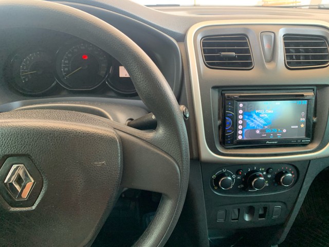 LOGAN AUTHENTIC 1.0 16V 2014