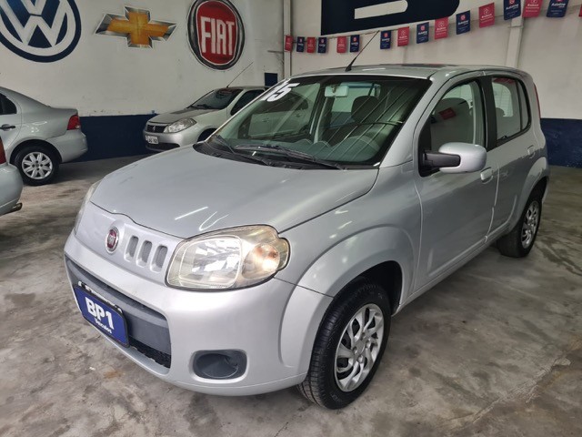 FIAT UNO 1.0 EVO VIVACE 8V FLEX 4P MANUAL