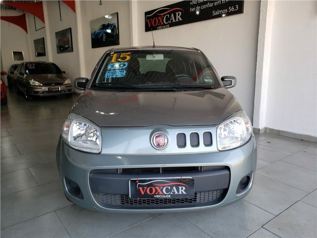 FIAT UNO 2015 1.0 EVO VIVACE 8V FLEX 4P MANUAL