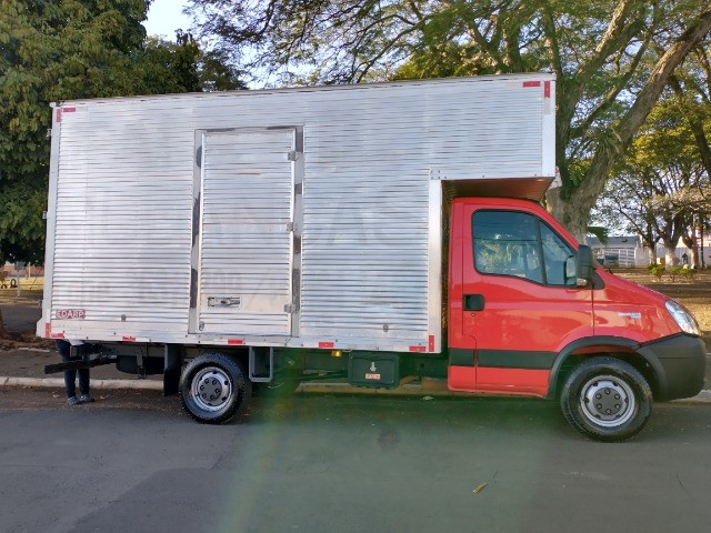 IVECO 35 S 14 ANO 2018