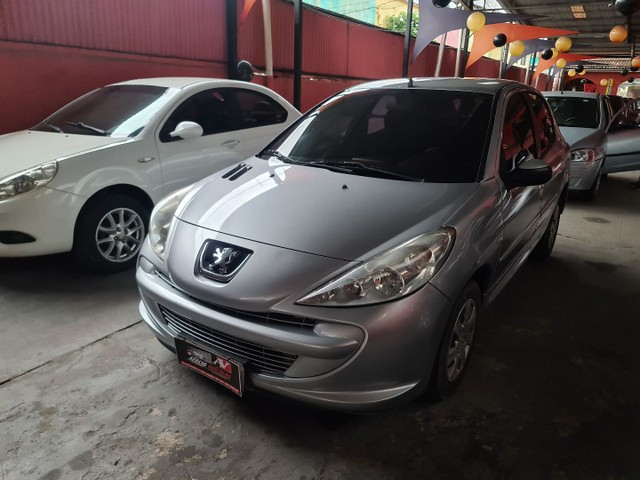 PEUGEOT 207 2013 1.4 1 MIL DE ENTRADA AÉRCIO VEÍCULOS DGH