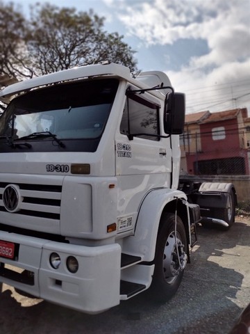 VW TITAN 18.310 2003 CABINE LEITO