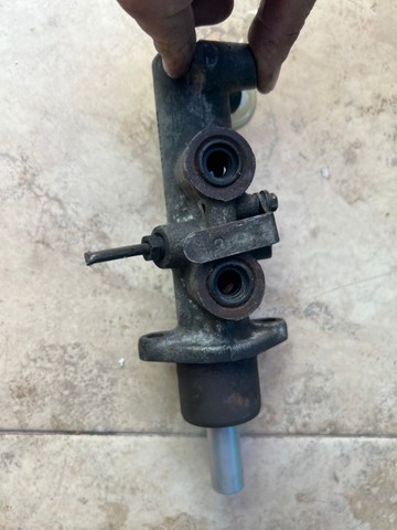 cilindro mestre freio fiat ducato multijet original - Foto 3