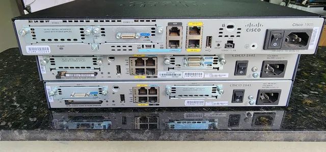 Kit 3 Roteadores Cisco - Foto 2