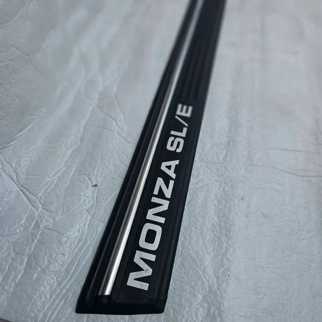 Monza sle 2 portas friso porta novo original  - Foto 2