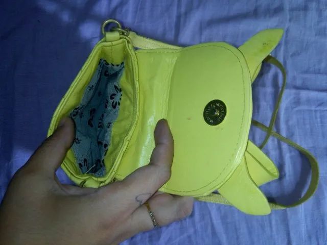 Bolsa tiracolo amarela de couro - Foto 3
